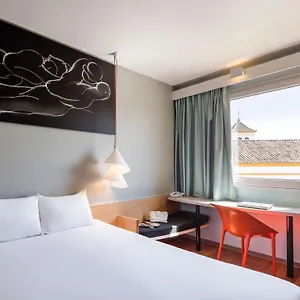 Ibis فندق إشبيلية